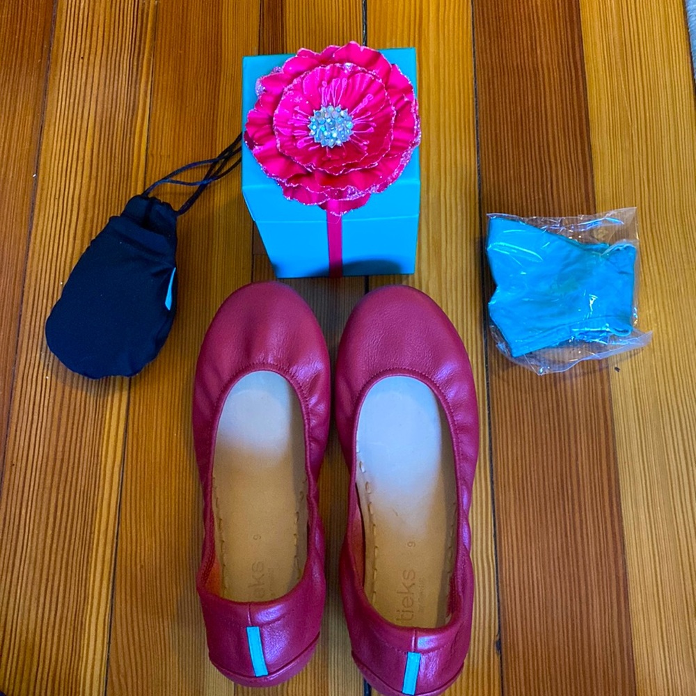 Cardinal Red Tieks - WORN ONCE